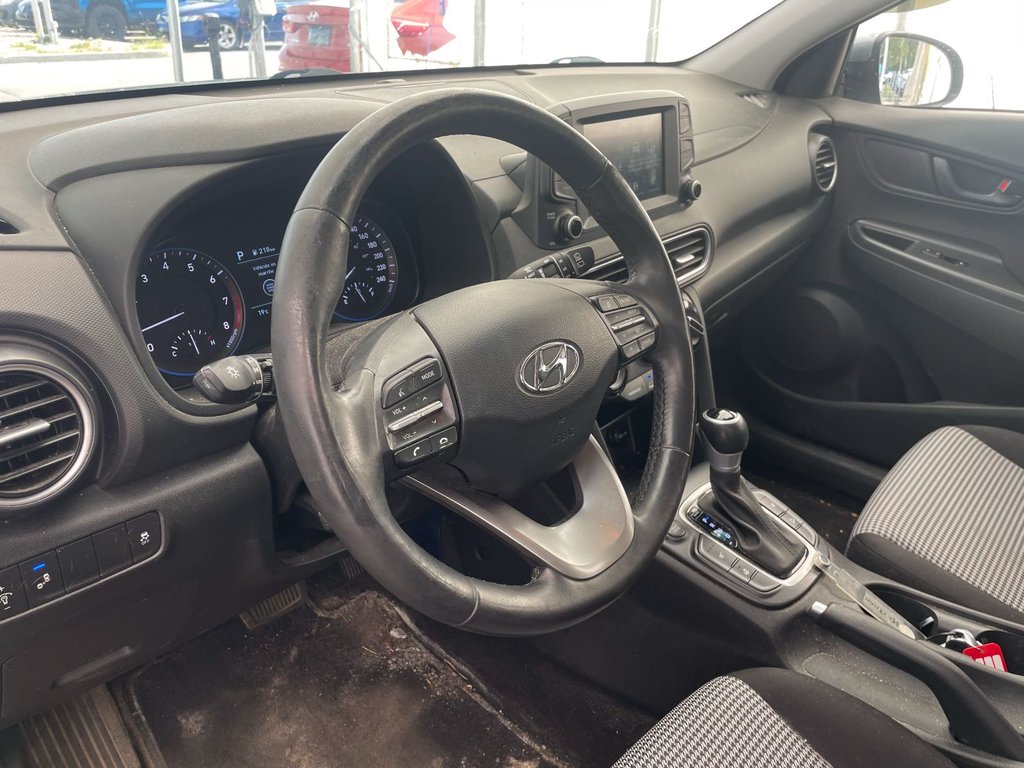 Hyundai Kona  2021 à St-Jérôme, Québec - 3 - w1024h768px