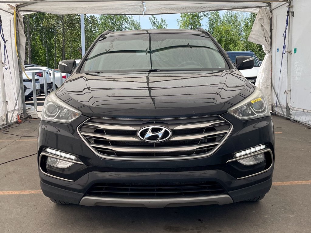 Hyundai Santa Fe Sport  2017 à St-Jérôme, Québec - 4 - w1024h768px