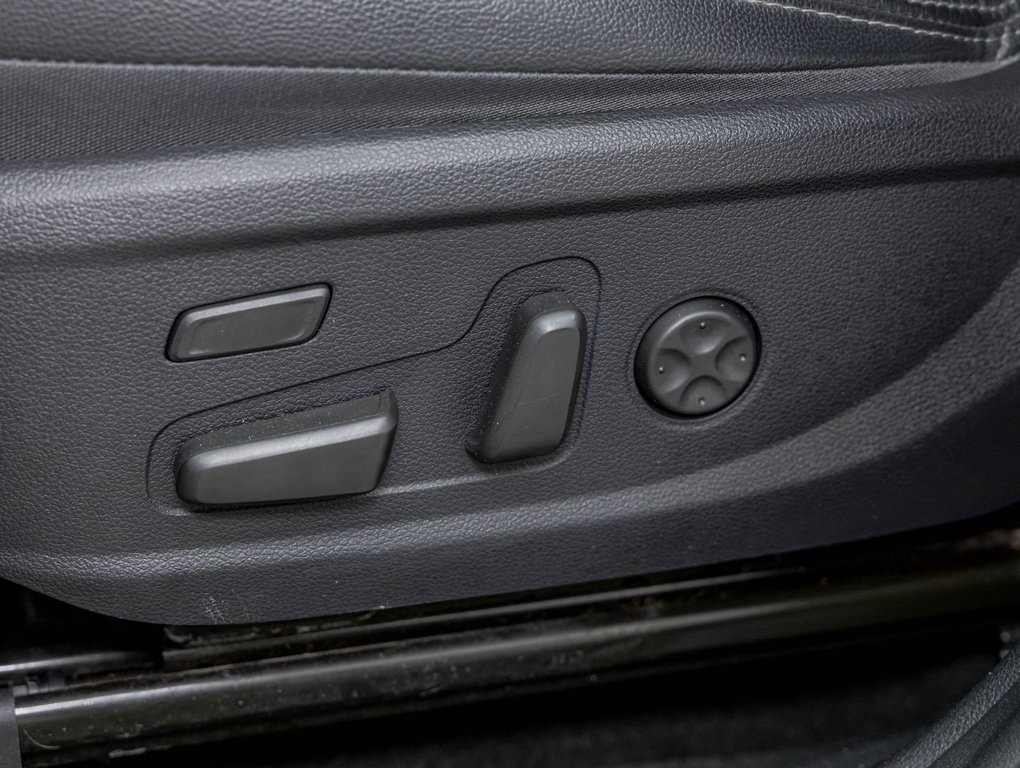 2020 Hyundai Santa Fe in St-Jérôme, Quebec - 26 - w1024h768px