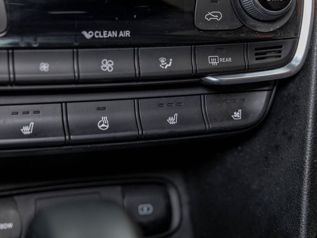 2020 Hyundai Santa Fe in St-Jérôme, Quebec - 22 - w1024h768px