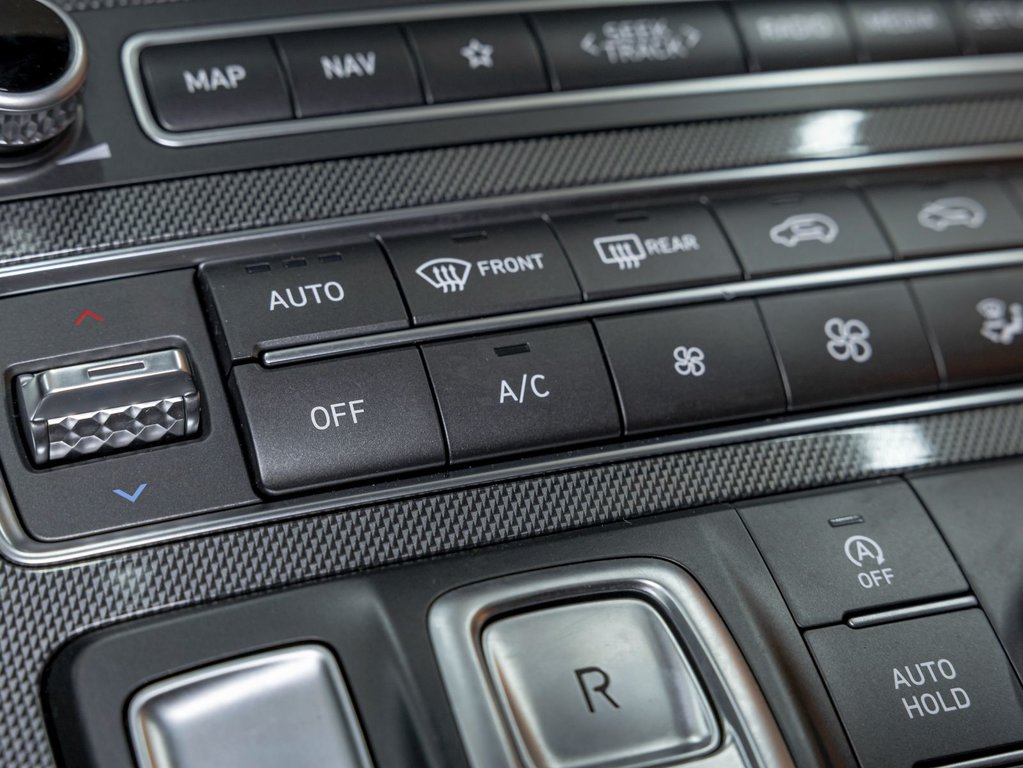 2023 Hyundai Santa Fe in St-Jérôme, Quebec - 24 - w1024h768px
