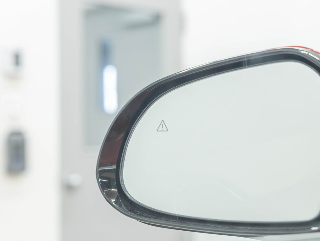 2023 Hyundai Santa Fe in St-Jérôme, Quebec - 38 - w1024h768px