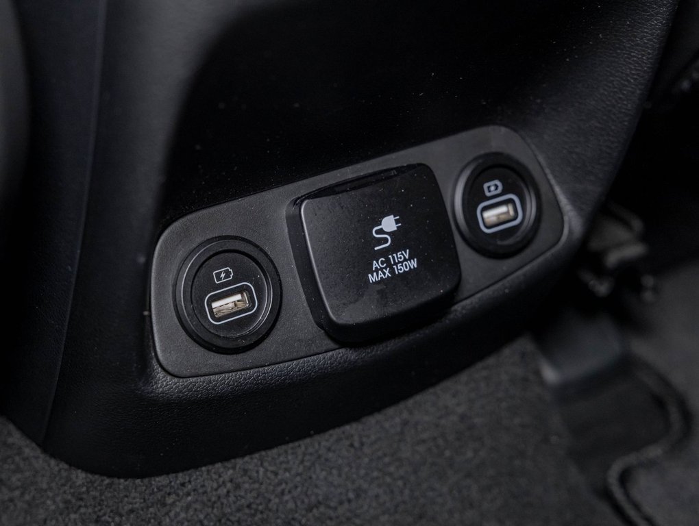 2023 Hyundai Santa Fe in St-Jérôme, Quebec - 32 - w1024h768px