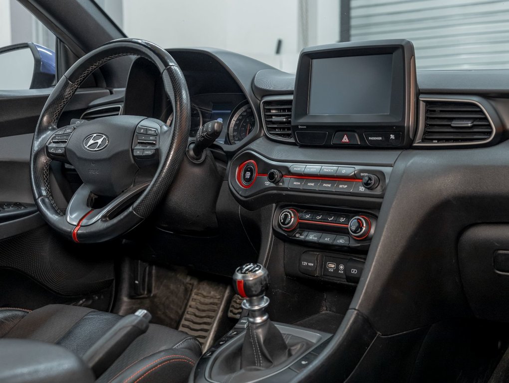 Hyundai Veloster  2019 à St-Jérôme, Québec - 27 - w1024h768px