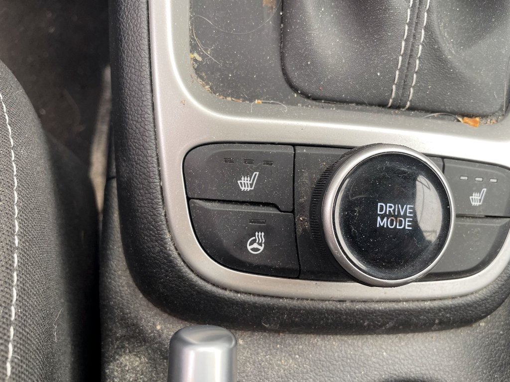 2021 Hyundai Venue in St-Jérôme, Quebec - 9 - w1024h768px
