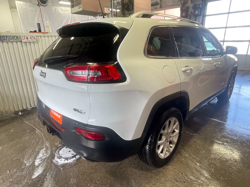 2016 Jeep Cherokee in St-Jérôme, Quebec - 8 - w1024h768px