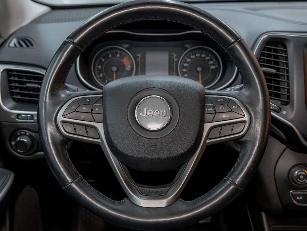 2019 Jeep Cherokee in St-Jérôme, Quebec - 12 - w1024h768px