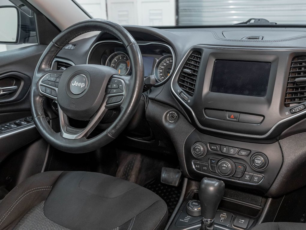 2019 Jeep Cherokee in St-Jérôme, Quebec - 25 - w1024h768px