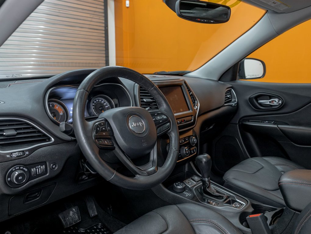 2019 Jeep Cherokee in St-Jérôme, Quebec - 2 - w1024h768px