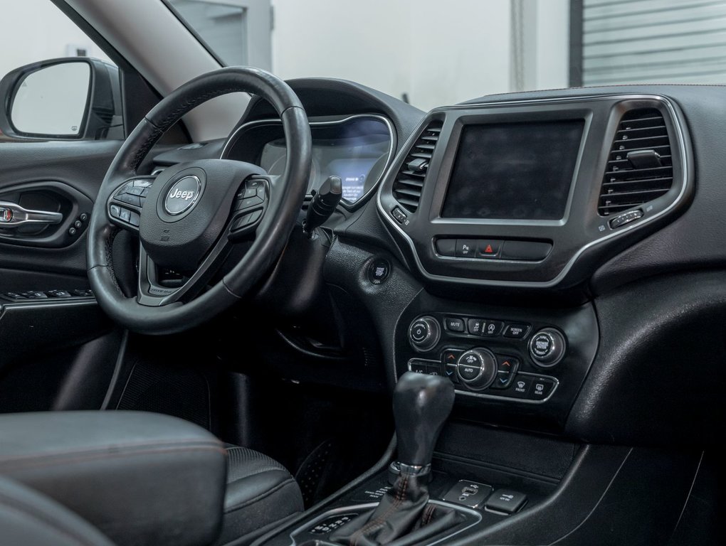 2019 Jeep Cherokee in St-Jérôme, Quebec - 27 - w1024h768px