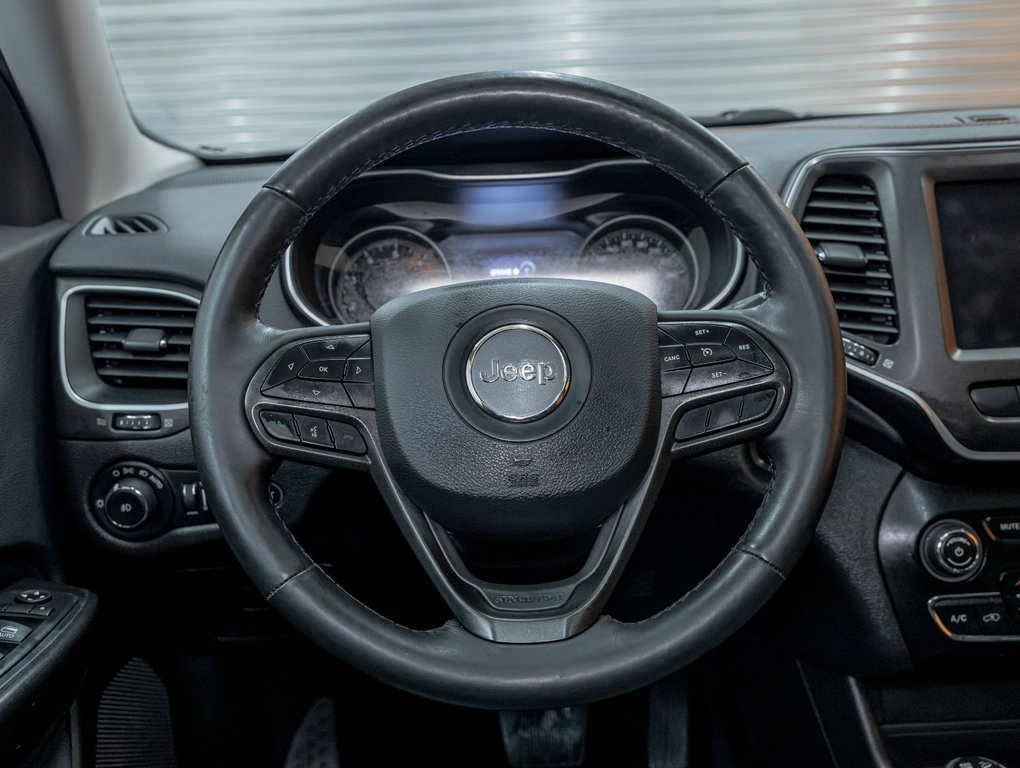 2019 Jeep Cherokee in St-Jérôme, Quebec - 12 - w1024h768px