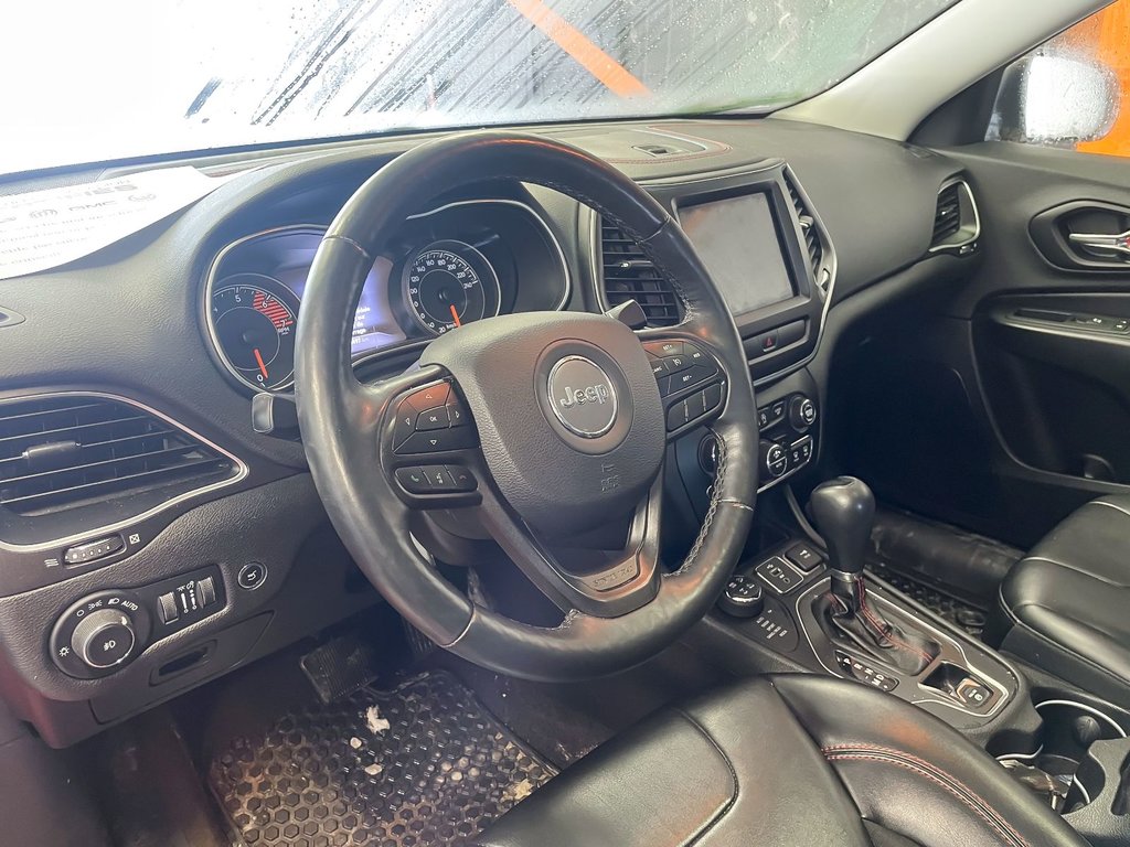 Jeep Cherokee  2019 à St-Jérôme, Québec - 4 - w1024h768px