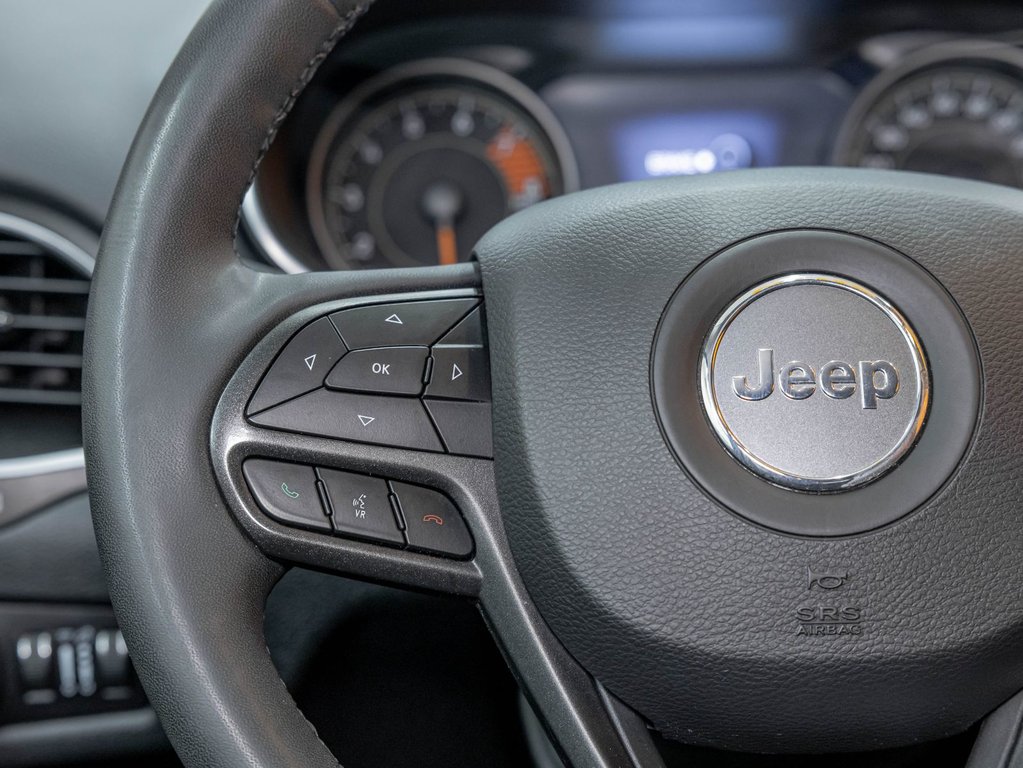 Jeep Cherokee  2022 à St-Jérôme, Québec - 14 - w1024h768px