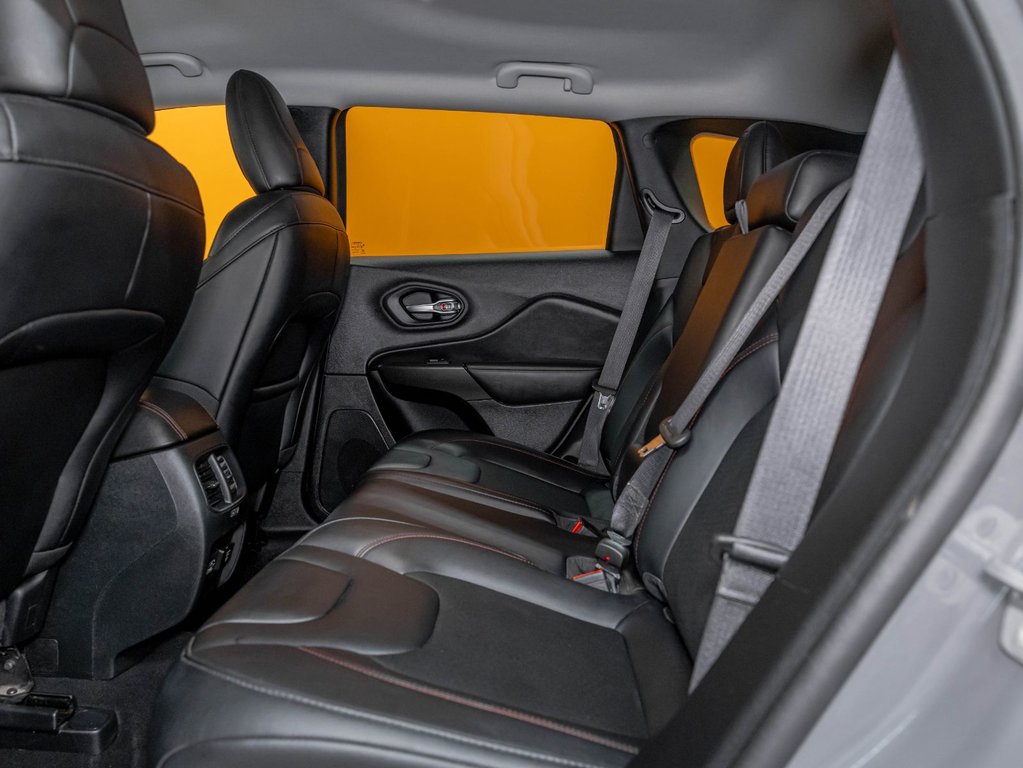 Jeep Cherokee  2022 à St-Jérôme, Québec - 26 - w1024h768px