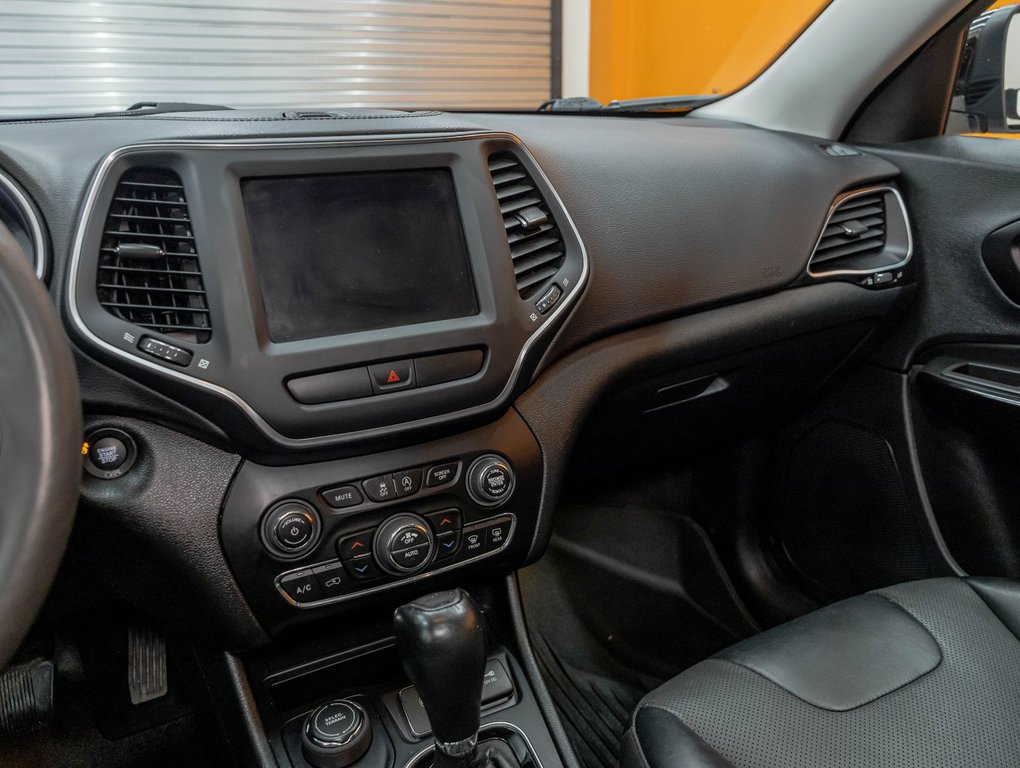 Jeep Cherokee  2022 à St-Jérôme, Québec - 21 - w1024h768px