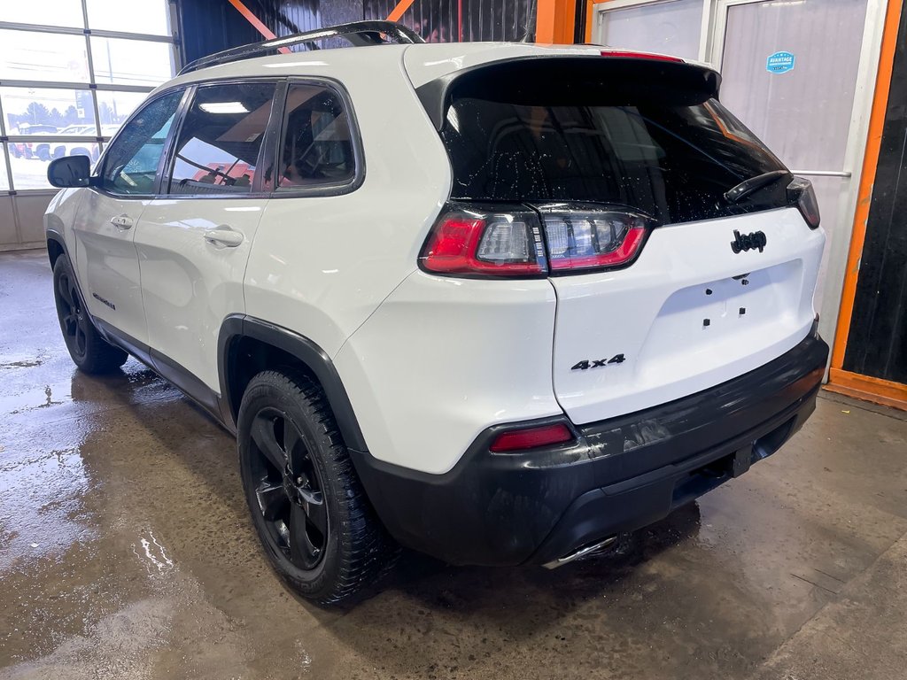 2022 Jeep Cherokee in St-Jérôme, Quebec - 6 - w1024h768px