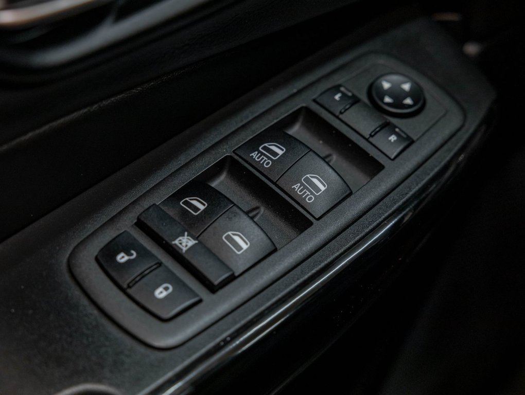 Jeep Cherokee  2022 à St-Jérôme, Québec - 26 - w1024h768px