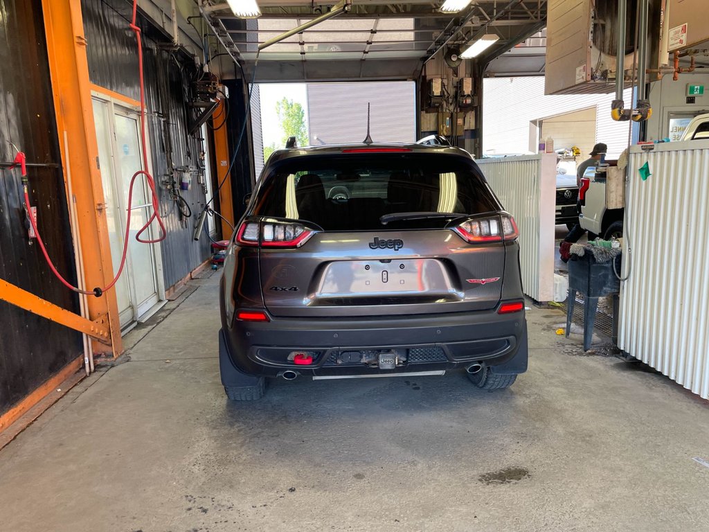 2023 Jeep Cherokee in St-Jérôme, Quebec - 8 - w1024h768px