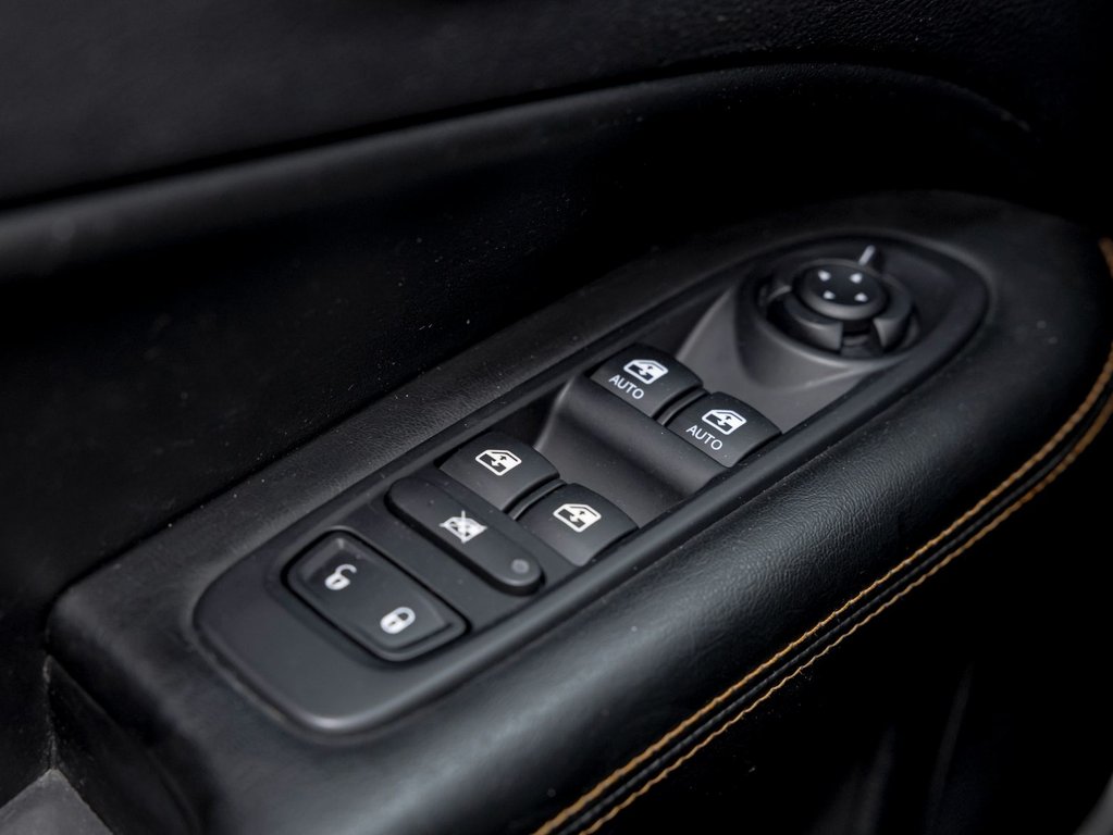 Jeep Compass  2018 à St-Jérôme, Québec - 28 - w1024h768px