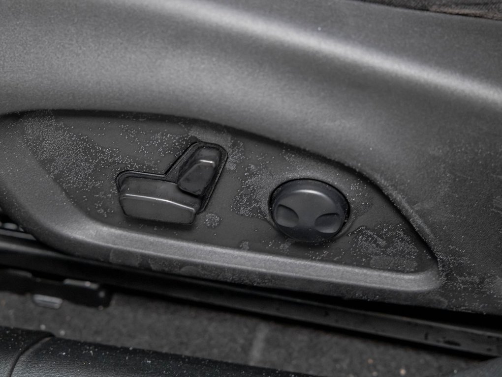 Jeep Compass  2023 à St-Jérôme, Québec - 23 - w1024h768px