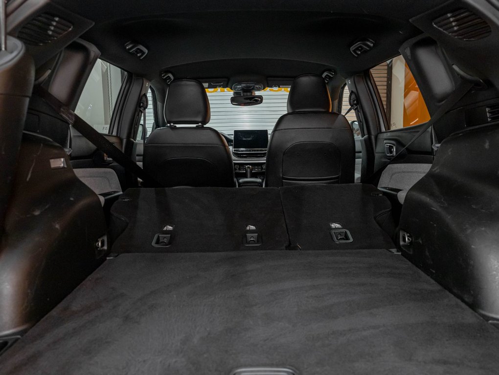 Jeep Compass  2023 à St-Jérôme, Québec - 30 - w1024h768px