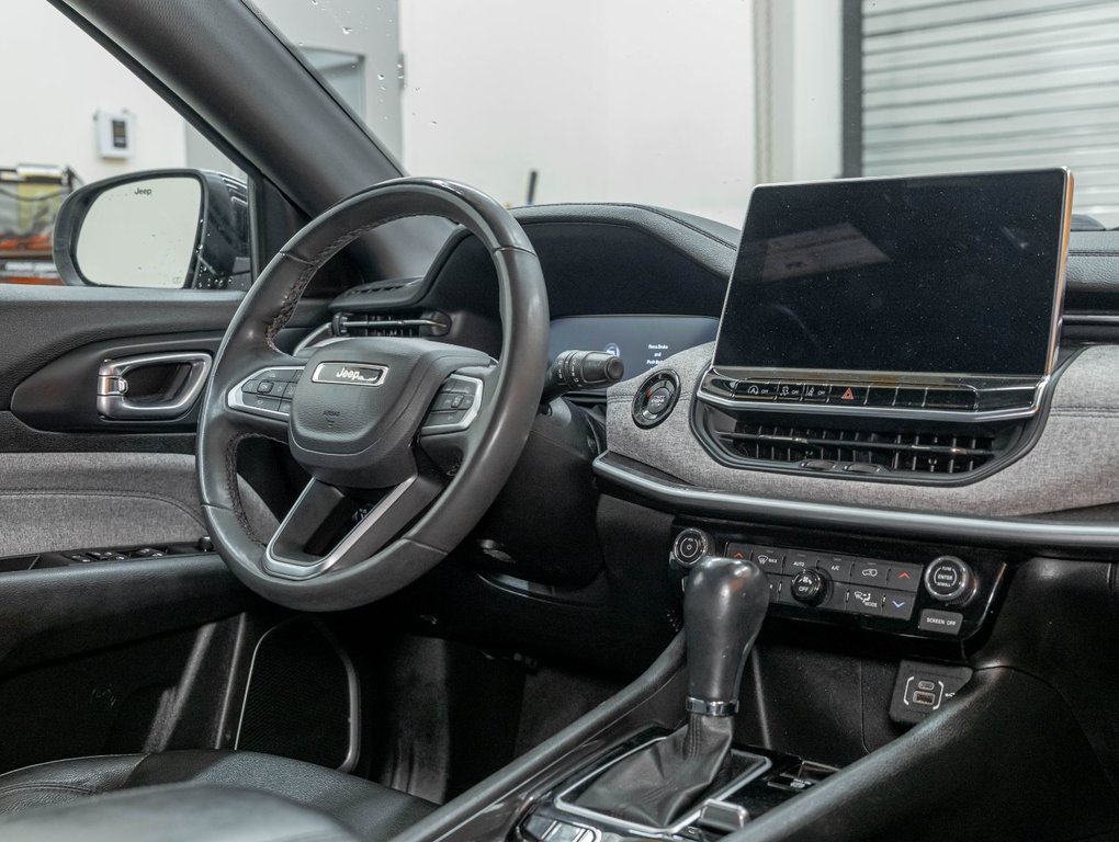 Jeep Compass  2023 à St-Jérôme, Québec - 26 - w1024h768px