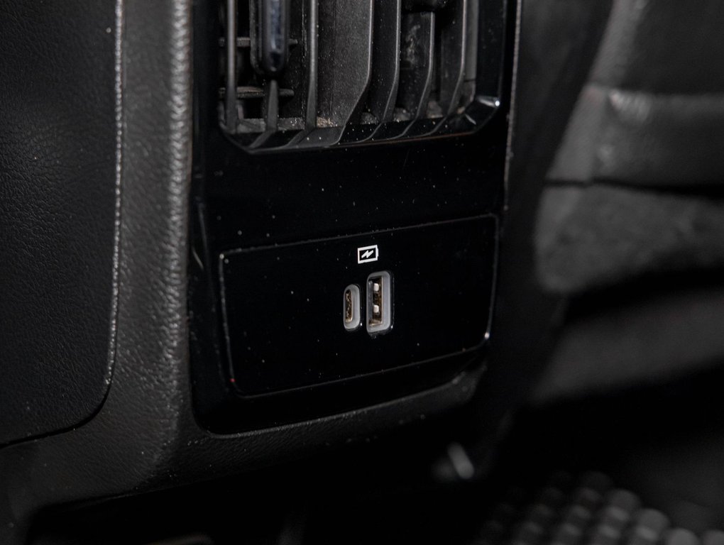 Jeep Compass  2023 à St-Jérôme, Québec - 28 - w1024h768px