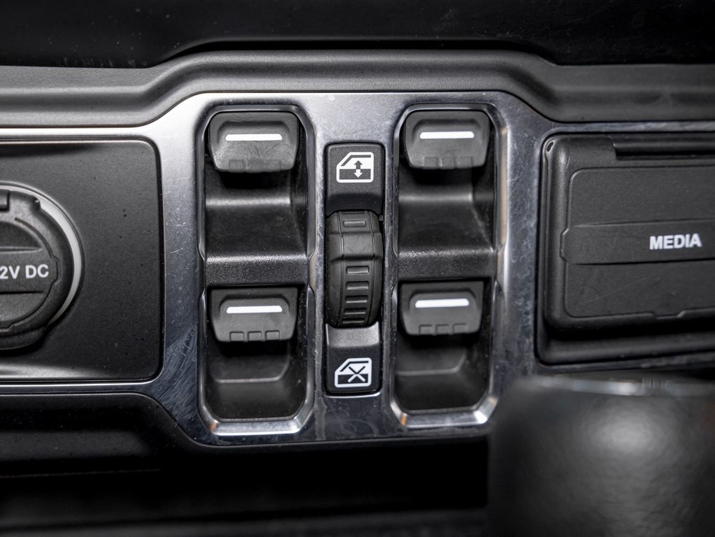 Jeep Gladiator  2021 à St-Jérôme, Québec - 22 - w1024h768px