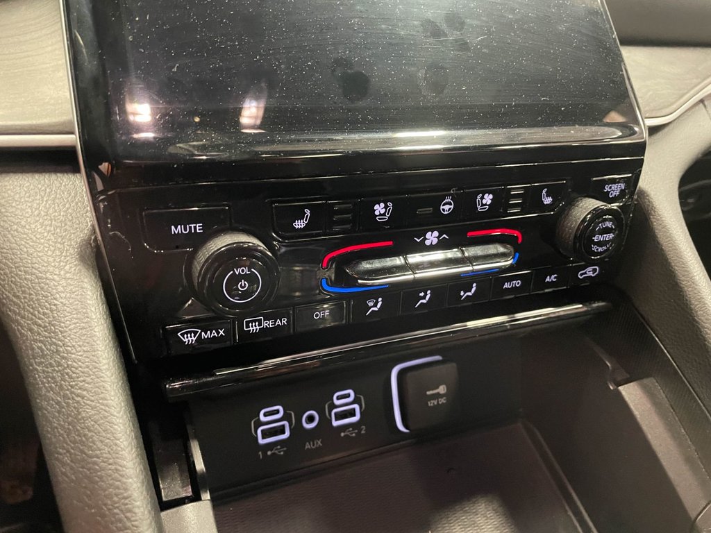 2024 Jeep Grand Cherokee L in St-Jérôme, Quebec - 13 - w1024h768px
