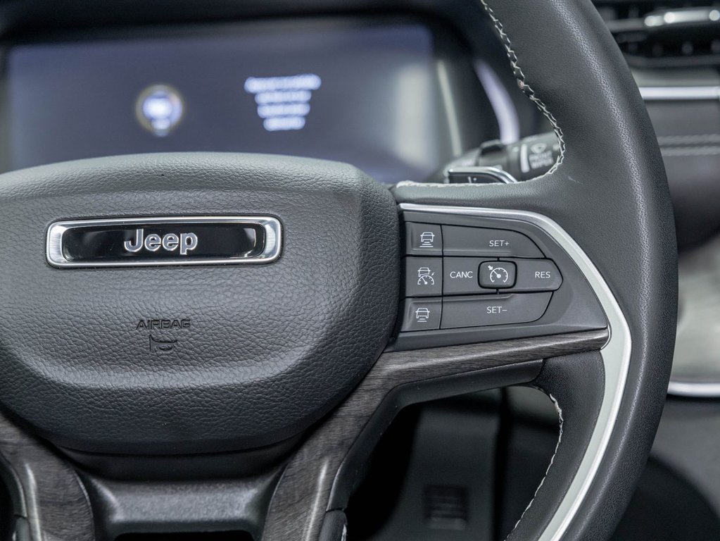 Jeep Grand Cherokee L  2024 à St-Jérôme, Québec - 17 - w1024h768px