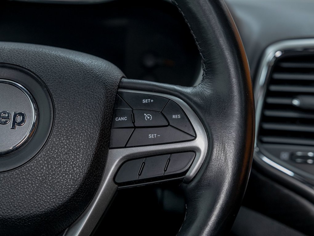 Jeep Grand Cherokee  2018 à St-Jérôme, Québec - 15 - w1024h768px