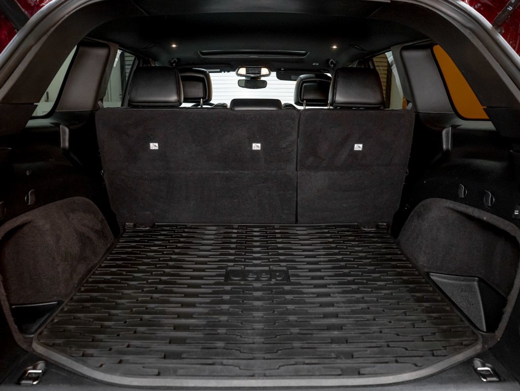 2019 Jeep Grand Cherokee in St-Jérôme, Quebec - 32 - w1024h768px