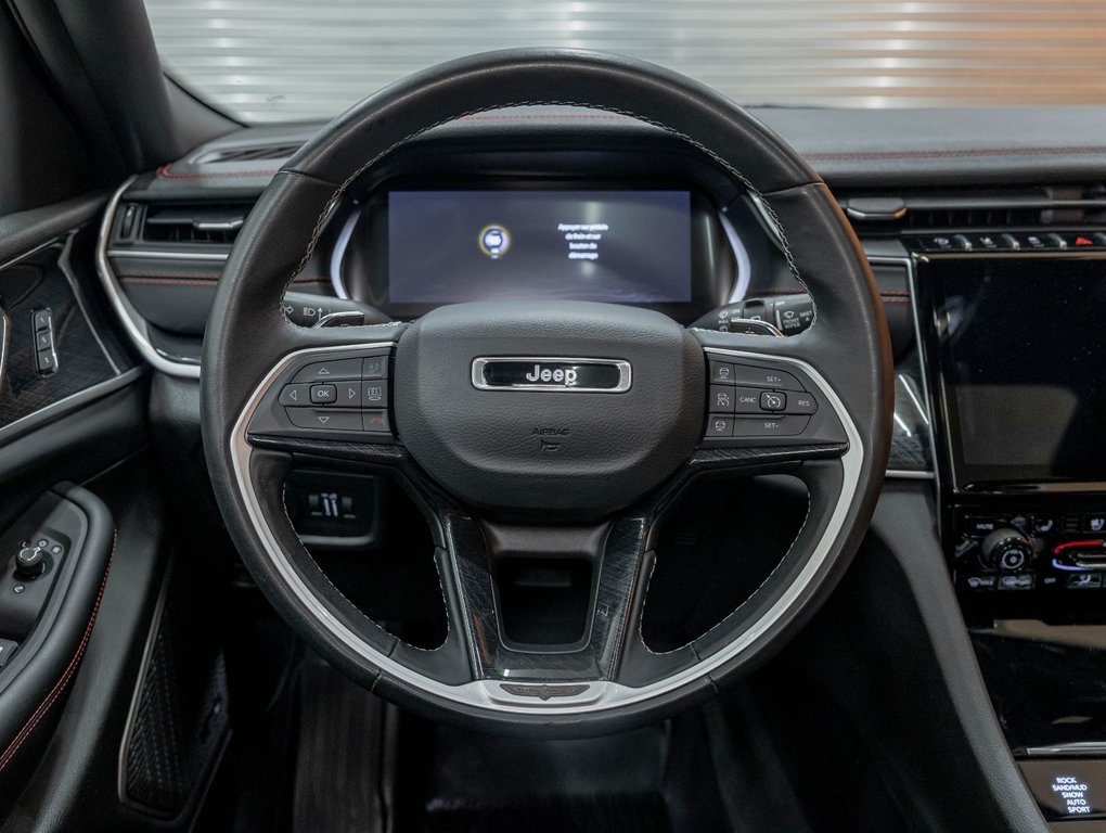 2022 Jeep Grand Cherokee in St-Jérôme, Quebec - 14 - w1024h768px