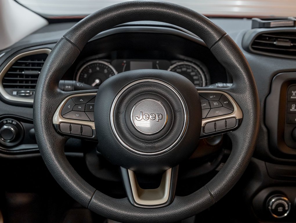 2016 Jeep Renegade in St-Jérôme, Quebec - 12 - w1024h768px