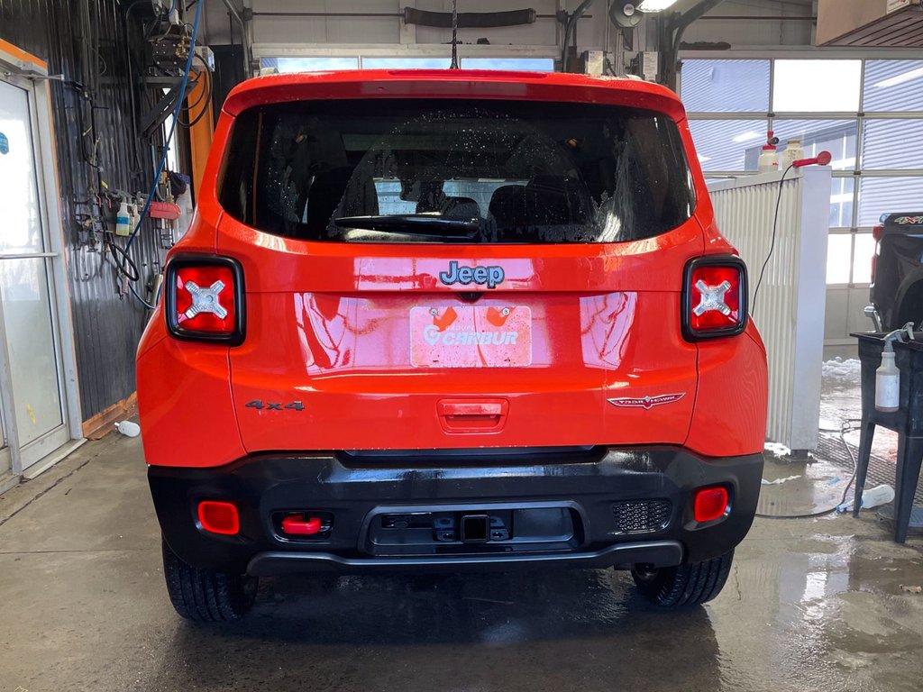 Jeep Renegade  2019 à St-Jérôme, Québec - 8 - w1024h768px