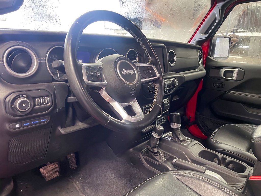Jeep Wrangler 4xe  2021 à St-Jérôme, Québec - 4 - w1024h768px