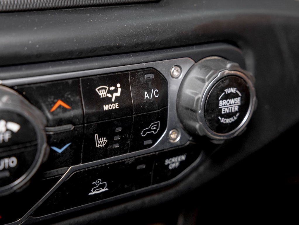 Jeep Wrangler 4xe  2021 à St-Jérôme, Québec - 22 - w1024h768px