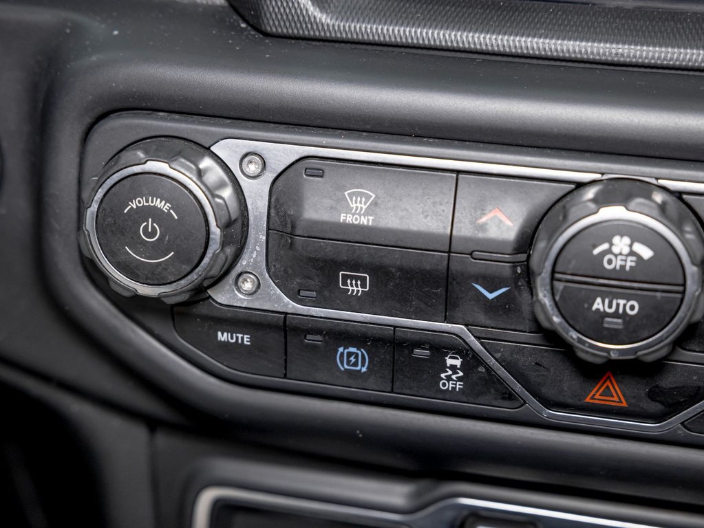 2021 Jeep Wrangler 4xe in St-Jérôme, Quebec - 22 - w1024h768px