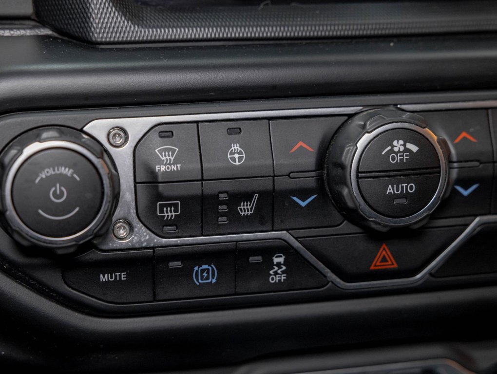 Jeep Wrangler 4xe  2023 à St-Jérôme, Québec - 20 - w1024h768px