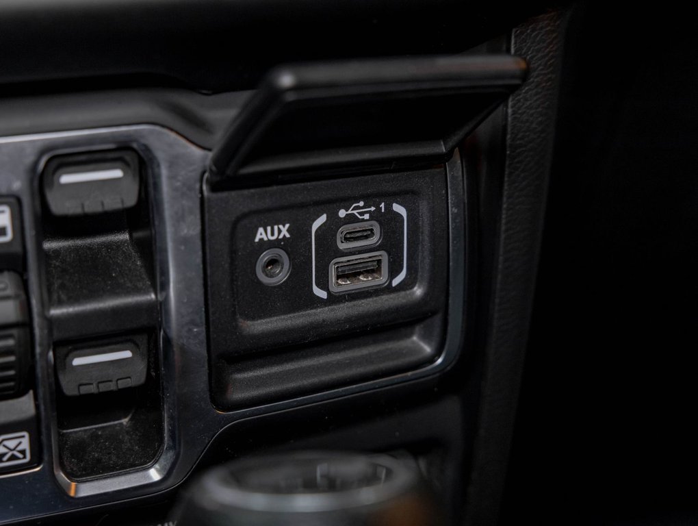 Jeep Wrangler 4xe  2023 à St-Jérôme, Québec - 24 - w1024h768px