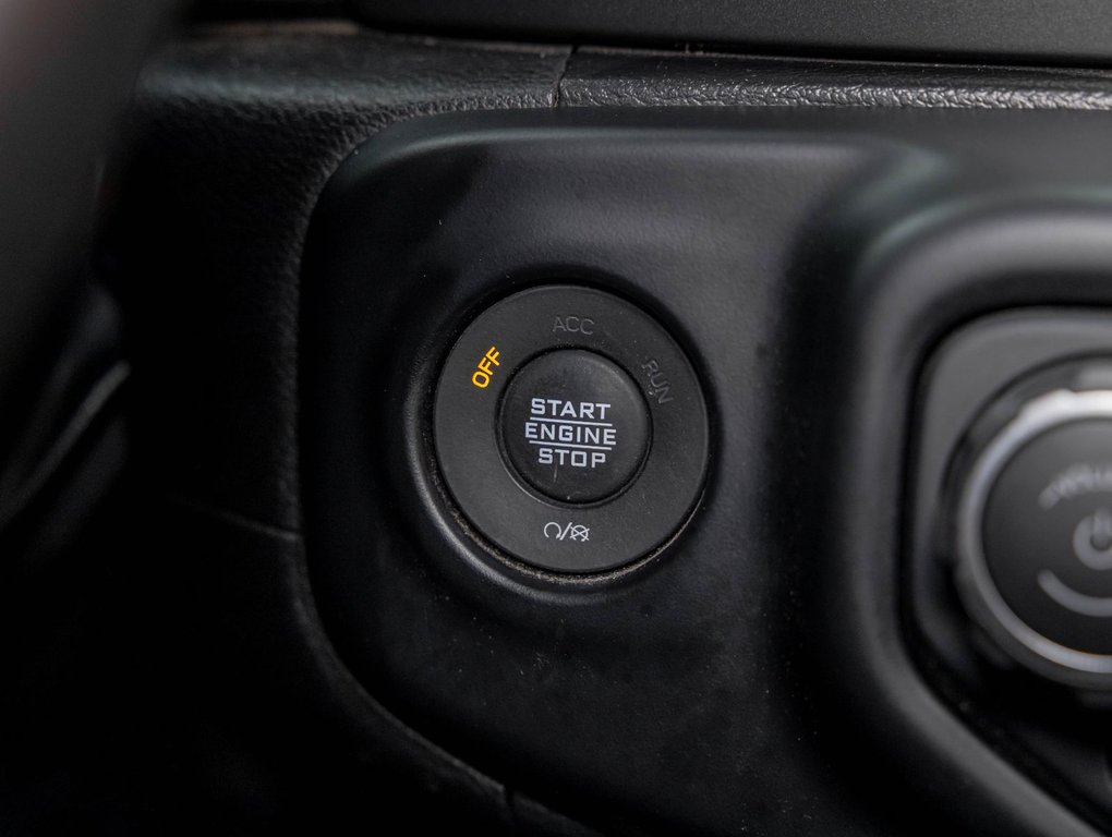 Jeep Wrangler 4xe  2023 à St-Jérôme, Québec - 27 - w1024h768px