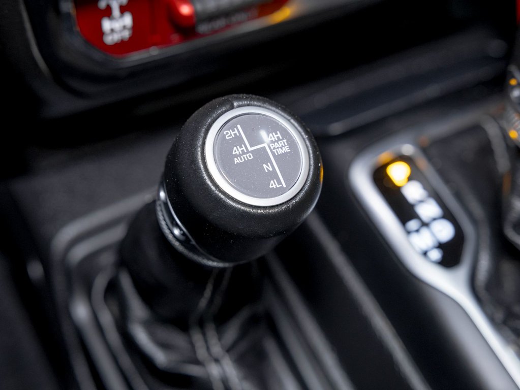 Jeep Wrangler 4xe  2023 à St-Jérôme, Québec - 26 - w1024h768px