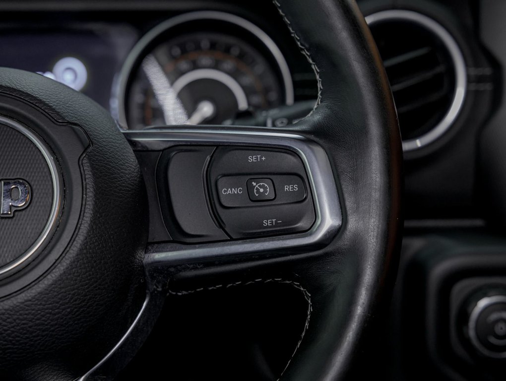 2020 Jeep Wrangler in St-Jérôme, Quebec - 15 - w1024h768px