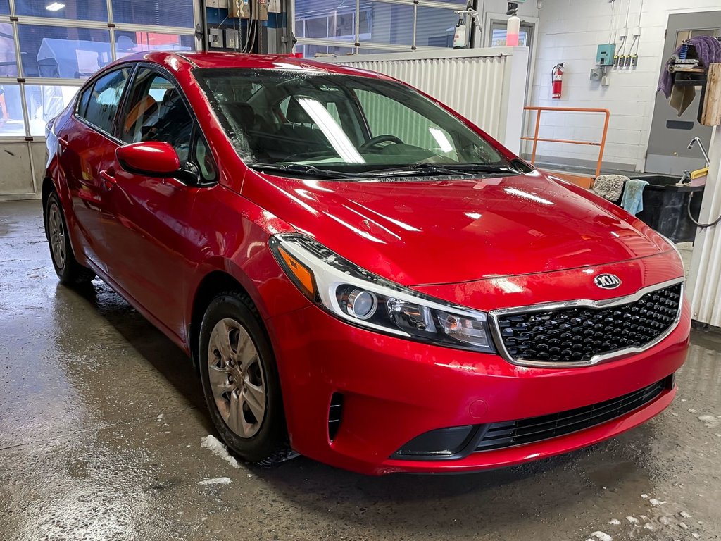2018 Kia Forte in St-Jérôme, Quebec - 9 - w1024h768px