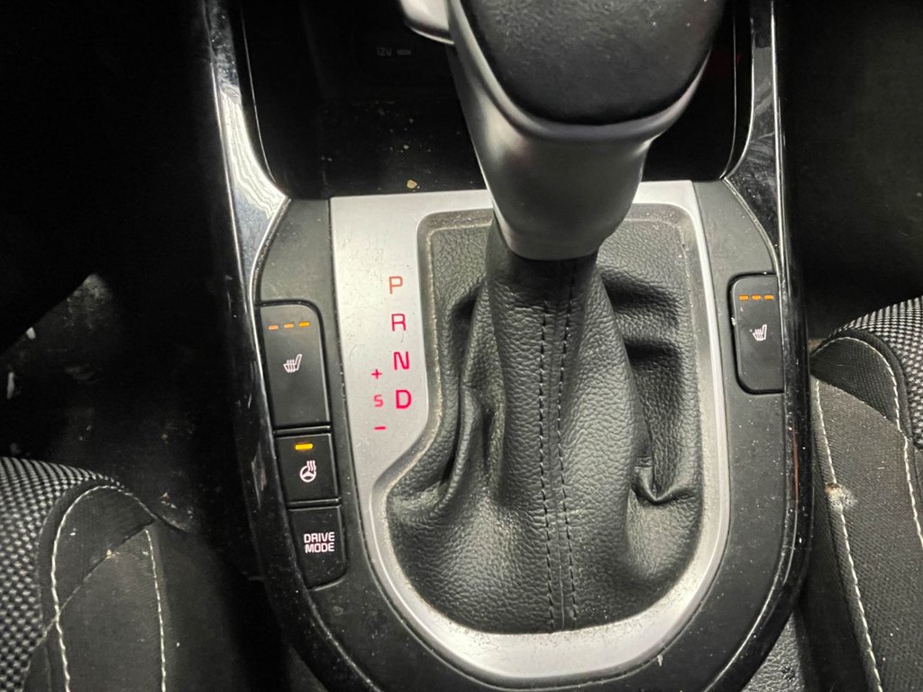 2023 Kia Forte in St-Jérôme, Quebec - 10 - w1024h768px