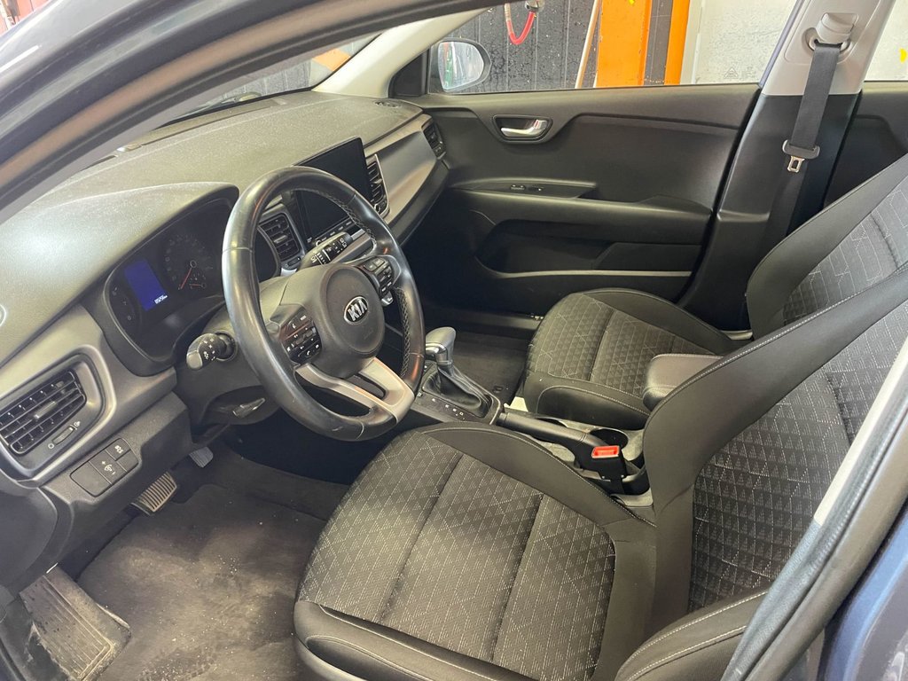 Kia Rio  2021 à St-Jérôme, Québec - 3 - w1024h768px