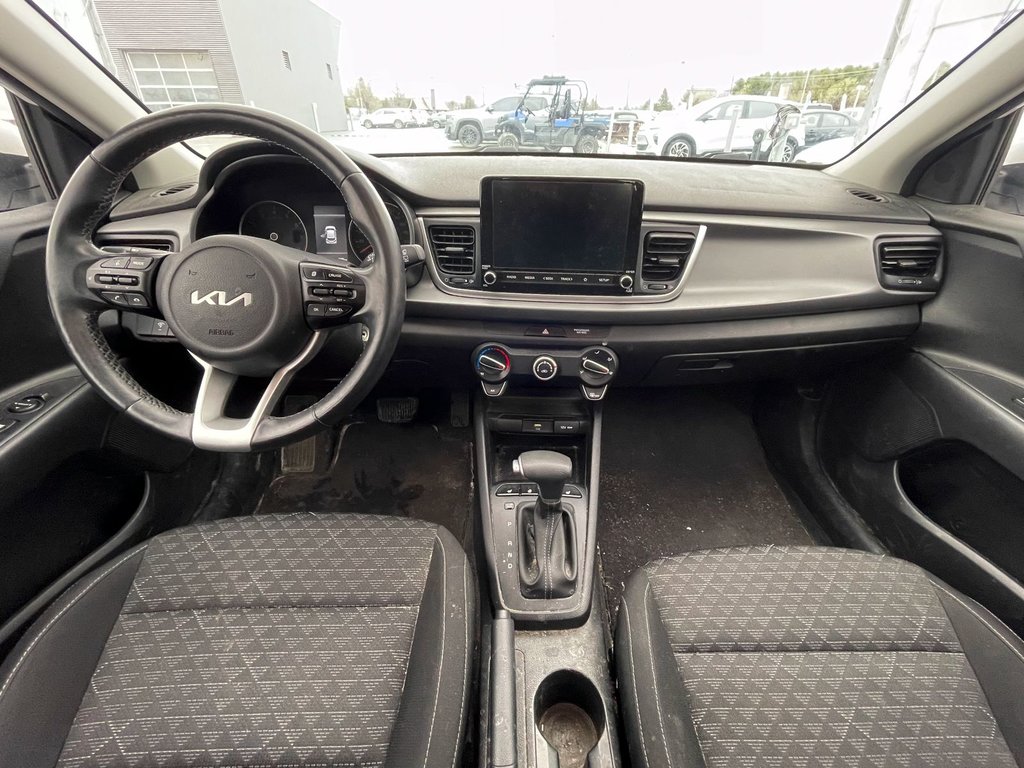 Kia Rio  2022 à St-Jérôme, Québec - 12 - w1024h768px
