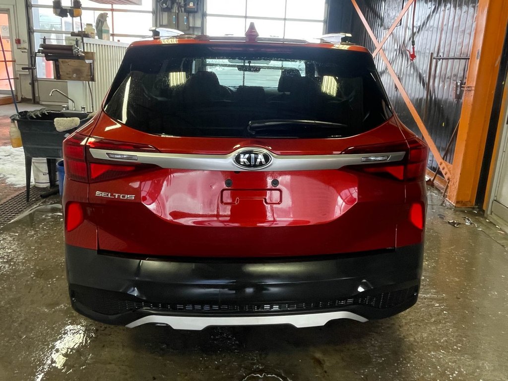 2021 Kia Seltos in St-Jérôme, Quebec - 6 - w1024h768px