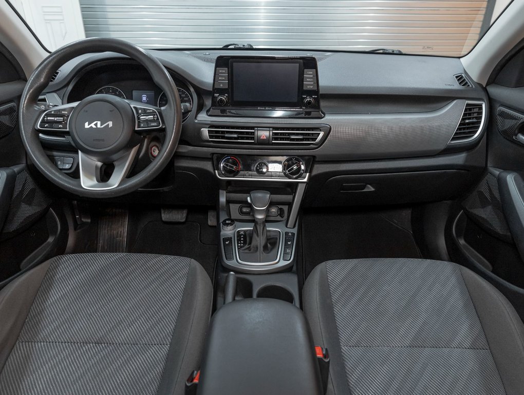 Kia Seltos  2022 à St-Jérôme, Québec - 11 - w1024h768px