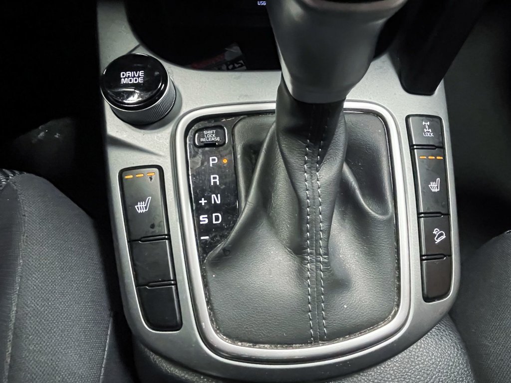 Kia Seltos  2023 à St-Jérôme, Québec - 12 - w1024h768px